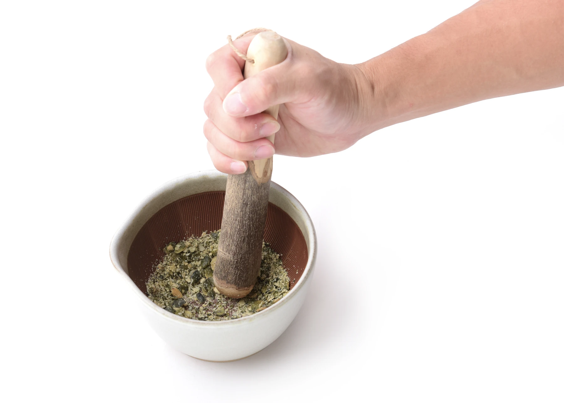 食材が集まる深さ。ぐらつきにくい安定感。